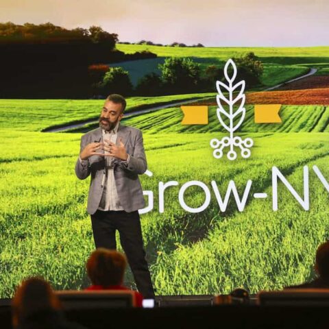 ClearLeaf pitches at Grow-NY in 2024.